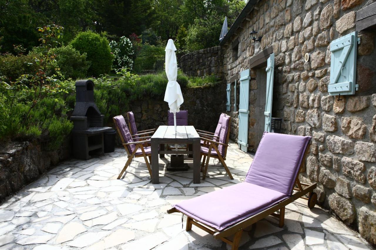Les Grangeonnes, Gites Nature, Piscine, Bain Nordique, Sauna Pour Accueil Familiale Ou De Groupe Saint-Basile Luaran gambar